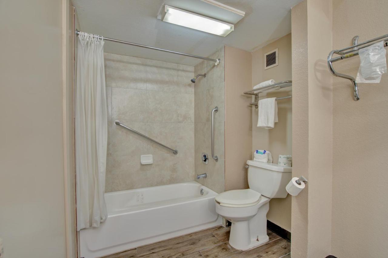 Americas Best Value Inn לארדו מראה חיצוני תמונה